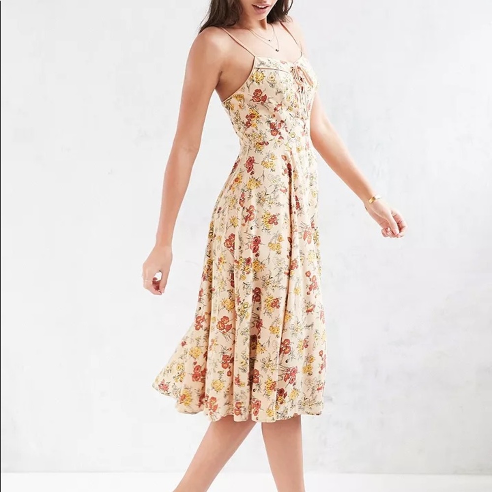 Urban outfitters swingy lace-up floral midi dress